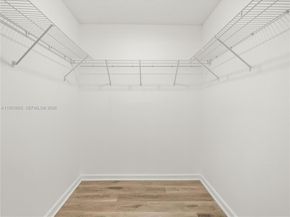 7547 Fairfax Dr 210, Tamarac FL 33321