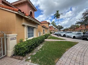 4957 Tradewinds Ter 704, Dania Beach FL 33312