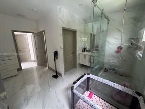 4957 Tradewinds Ter 704, Dania Beach FL 33312