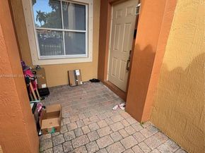4957 Tradewinds Ter 704, Dania Beach FL 33312