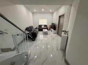 4957 Tradewinds Ter 704, Dania Beach FL 33312