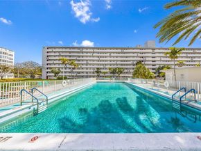 1750 NE 191st St 3264, Miami FL 33179