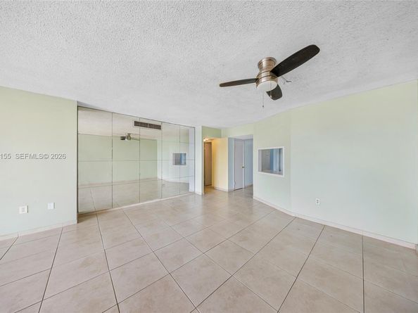 1750 NE 191st St 3264, Miami FL 33179