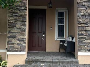 17135 SW 96 St, Miami FL 33196