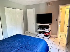 9410 W Flagler St 208, Miami FL 33174