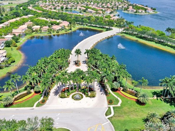 4951 SW 158th Ave, Miramar FL 33027