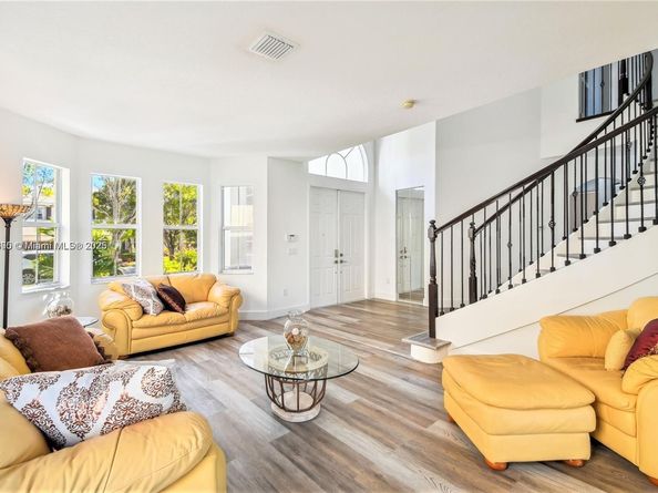 4951 SW 158th Ave, Miramar FL 33027