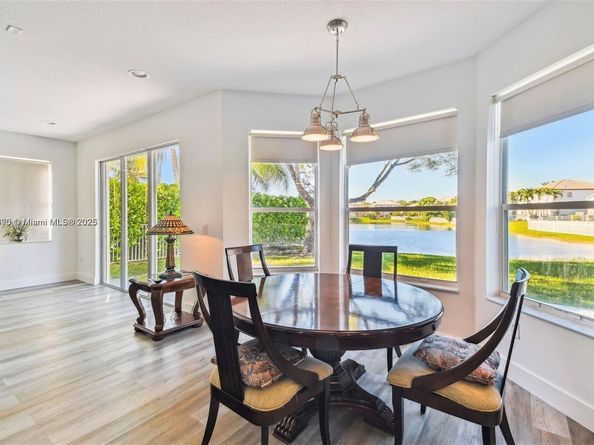 4951 SW 158th Ave, Miramar FL 33027
