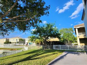 4951 SW 158th Ave, Miramar FL 33027