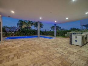 Undisclosed Address #A11881351, Weston FL 33326