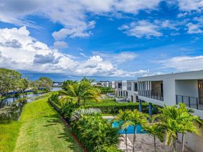 Undisclosed Address #A11881351, Weston FL 33326