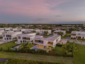 Undisclosed Address #A11881351, Weston FL 33326