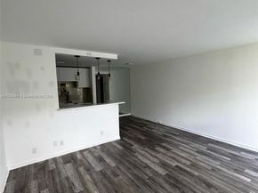 22 Suffolk A 22, Boca Raton FL 33434