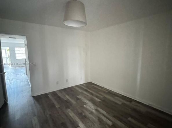 22 Suffolk A 22, Boca Raton FL 33434