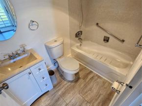 383 Monaco H 383, Delray Beach FL 33446