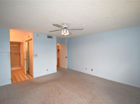 2908 S Carambola Cir S 402, Coconut Creek FL 33066