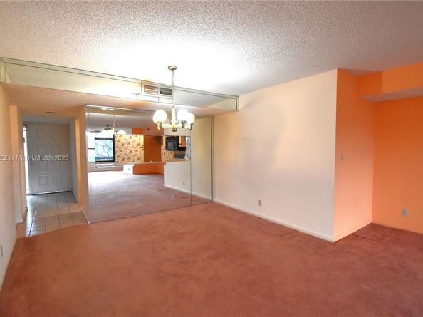 2908 S Carambola Cir S 402, Coconut Creek FL 33066