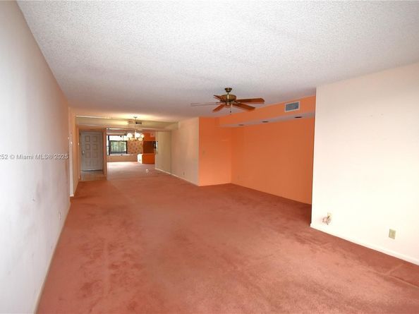 2908 S Carambola Cir S 402, Coconut Creek FL 33066