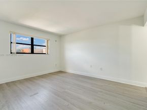 8401 NW 8 St 401, Miami FL 33126