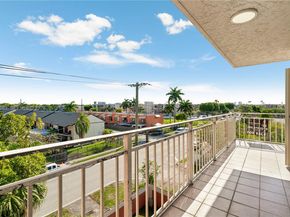 8401 NW 8 St 401, Miami FL 33126