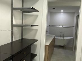 6090 SW 63rd Ave, South Miami FL 33143