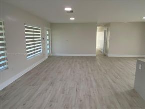 6090 SW 63rd Ave, South Miami FL 33143