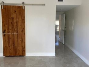 6090 SW 63rd Ave, South Miami FL 33143