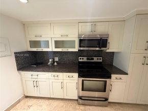 5255 Collins Ave 7B, Miami Beach FL 33140