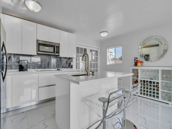 4721 SW 108th Ave, Miami FL 33165