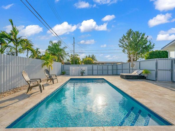 4721 SW 108th Ave, Miami FL 33165