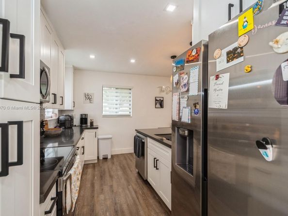 1530 N 69th Way, Hollywood FL 33024