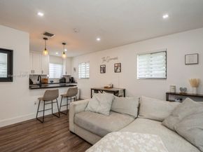 1530 N 69th Way, Hollywood FL 33024