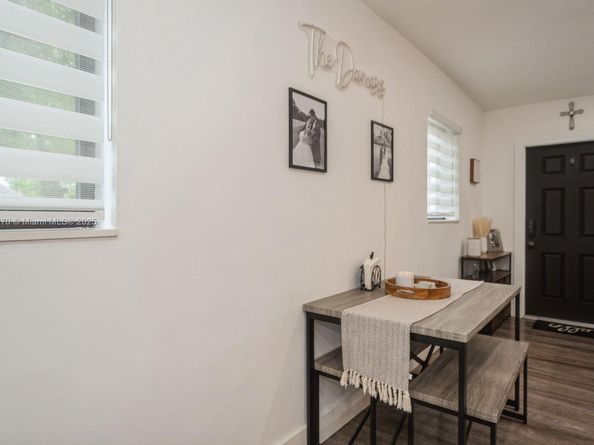 1530 N 69th Way, Hollywood FL 33024