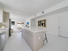 5735 SW 4th St, Miami FL 33144