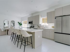 5735 SW 4th St, Miami FL 33144