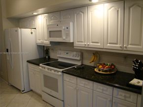 3502 Dunes Vista Dr, Pompano Beach FL 33069