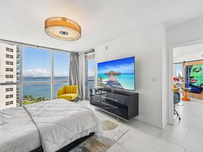 1750 N Bayshore Dr 2101, Miami FL 33132