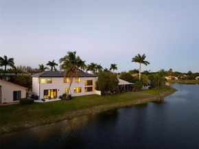 10790 Haydn Dr, Boca Raton FL 33498