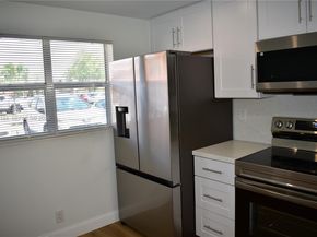 8846 W Mcnab Rd 106, Tamarac FL 33321