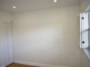 8846 W Mcnab Rd 106, Tamarac FL 33321