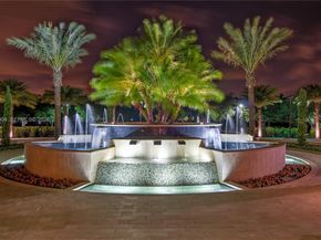 6860 Queenferry Cir, Boca Raton FL 33496