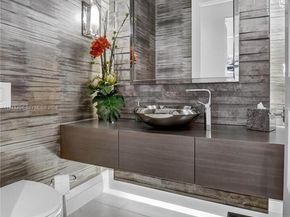 6860 Queenferry Cir, Boca Raton FL 33496