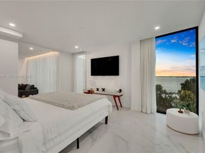 11 Century Ln, Miami Beach FL 33139