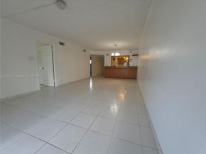 8940 S Hollybrook Blvd 109, Pembroke Pines FL 33025