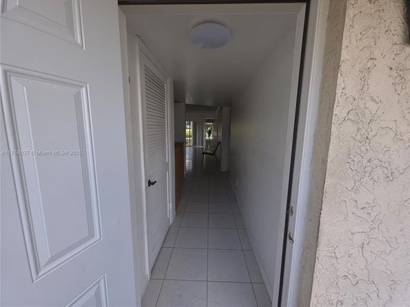 8940 S Hollybrook Blvd 109, Pembroke Pines FL 33025