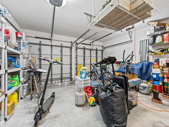 14683 SW 132nd Ave, Miami FL 33186