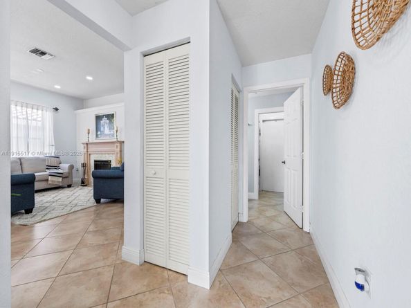 14683 SW 132nd Ave, Miami FL 33186