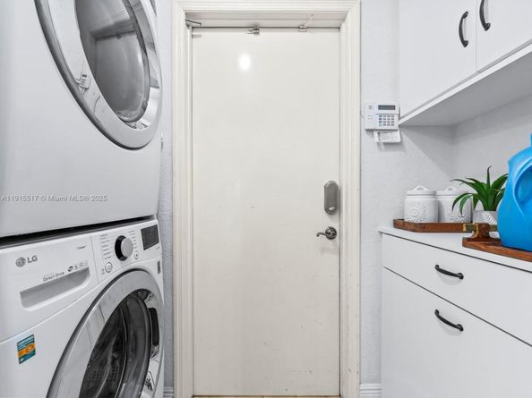 14683 SW 132nd Ave, Miami FL 33186