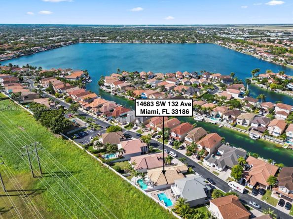 14683 SW 132nd Ave, Miami FL 33186