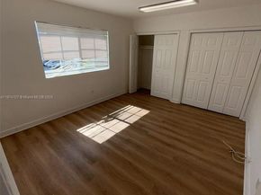 13700 NE 6th Ave 201, North Miami FL 33161
